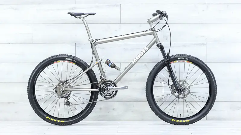 2004 Moots Smoothie Titanium Mountain Bike - 2004, Large (20") 1