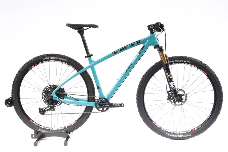 2014 Yeti Arc Carbon  Mountain Bike - Medium 1