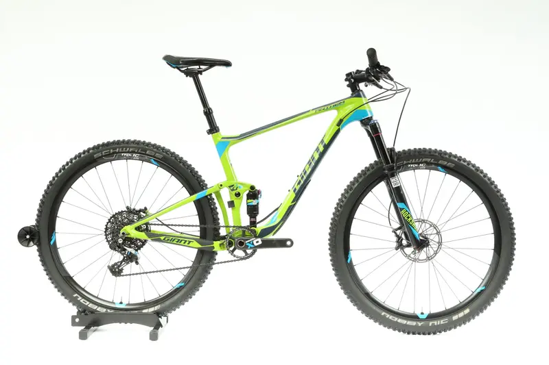 2016 Giant Anthem Advanced Sx 27.5  Mountain Bike - Medium 1