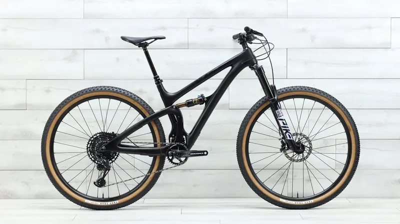 2016 Yeti Sb4.5C  Mountain Bike - Medium 1