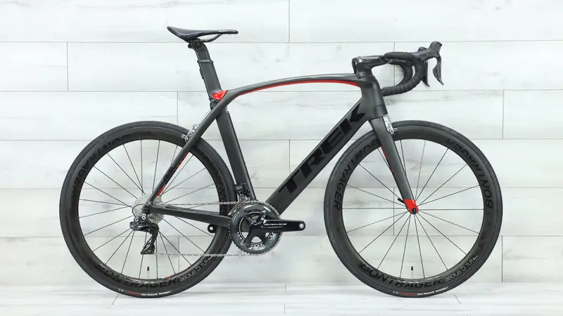 2017 Trek Madone 9.9 Road Bike - 60Cm 1