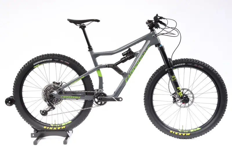 2018 Cannondale Trigger Carbon 2  Mountain Bike - Medium 1