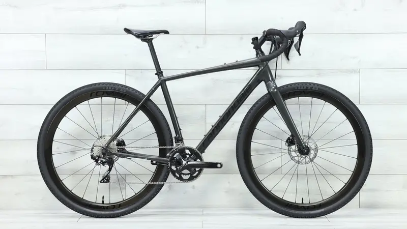 2019 Cannondale Topstone Gravel Bike - Medium 1
