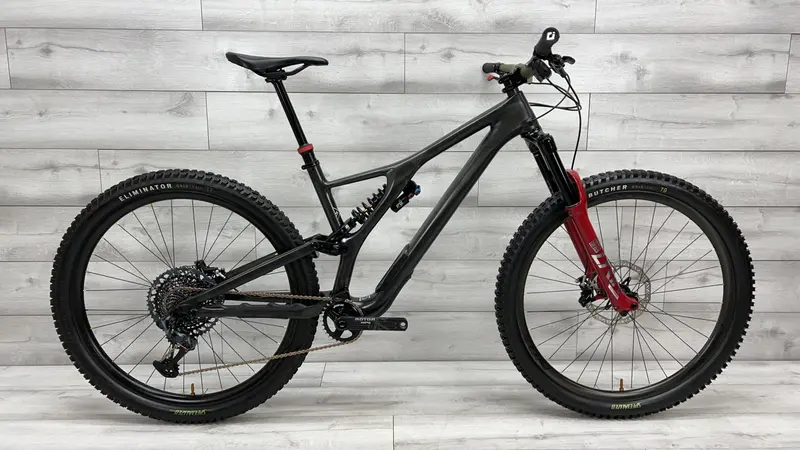 2020 Specialized Stumpjumper Evo Pro 29  Mountain Bike - Medium 1