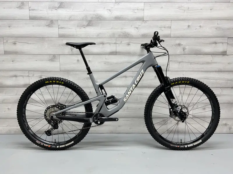 2021 Santa Cruz Hightower Xt  Mountain Bike - X-Large 1