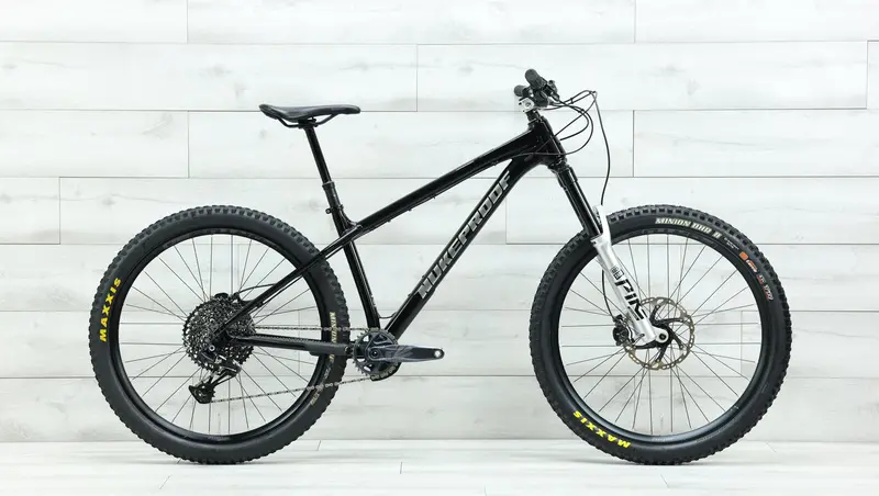 2022 Nukeproof Scout 275 Rs Mountain Bike - Medium 1