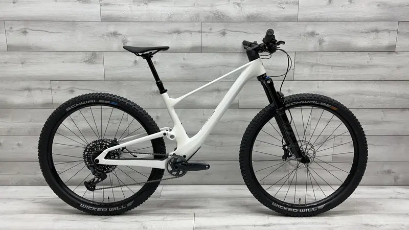 2022 Scott Spark 920  Mountain Bike - Medium 1