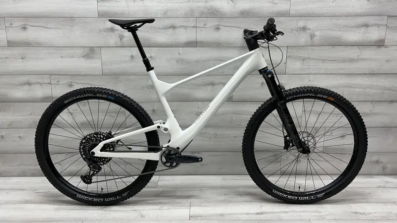 2022 Scott Spark 920  Mountain Bike - X-Large 1