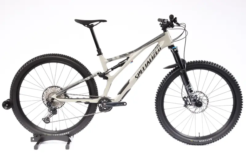 2022 Specialized Stumpjumper Comp  Mountain Bike - Large 1
