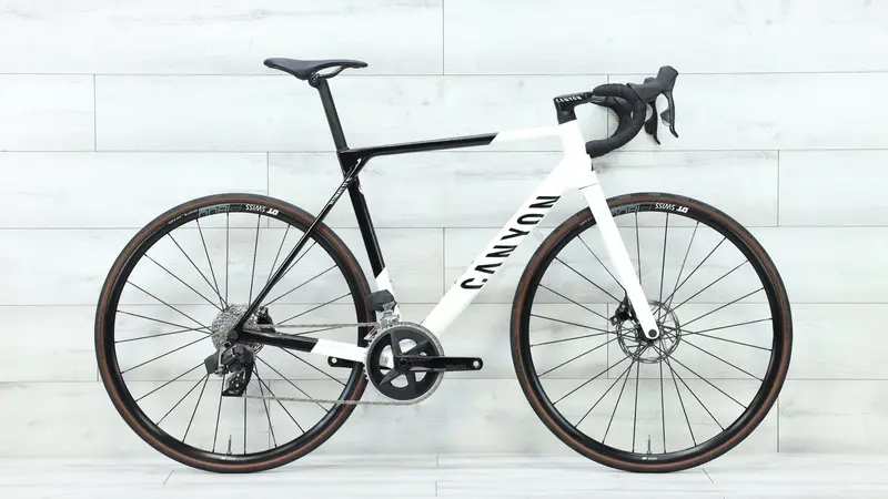 2023 Canyon Ultimate Cf Sl 7 Axs Road Bike - Large 1