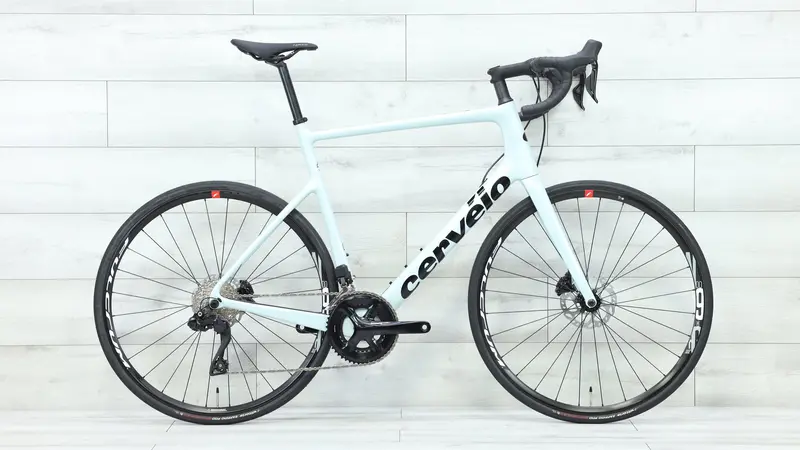 2023 Cervelo Caledonia 105 Di2 Road Bike - 61Cm 1