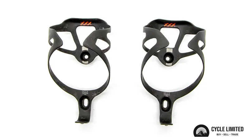 Bontrager Xxx Carbon Water Bottle Cage Pair 35G 1