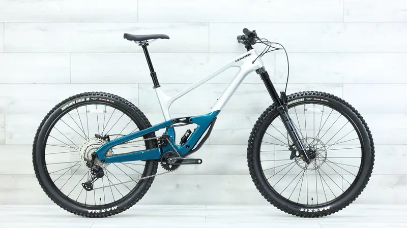 Cannondale Jekyll 2 Mountain Bike - 2024, Large 1
