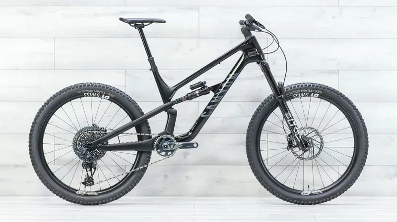 Canyon Spectral 27.5 Cf 9 Mountain Bike - 2023, Large 1