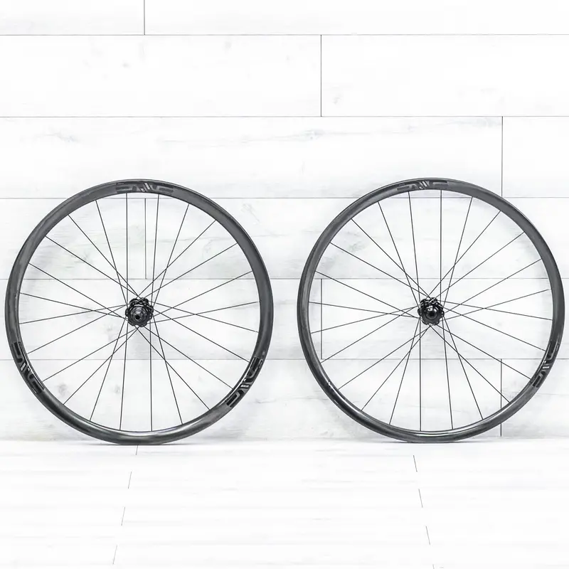 Enve Ses 2.3 Carbon Disc Wheelset – 700C, Tubeless, Center Lock, Xdr 12-Speed 1