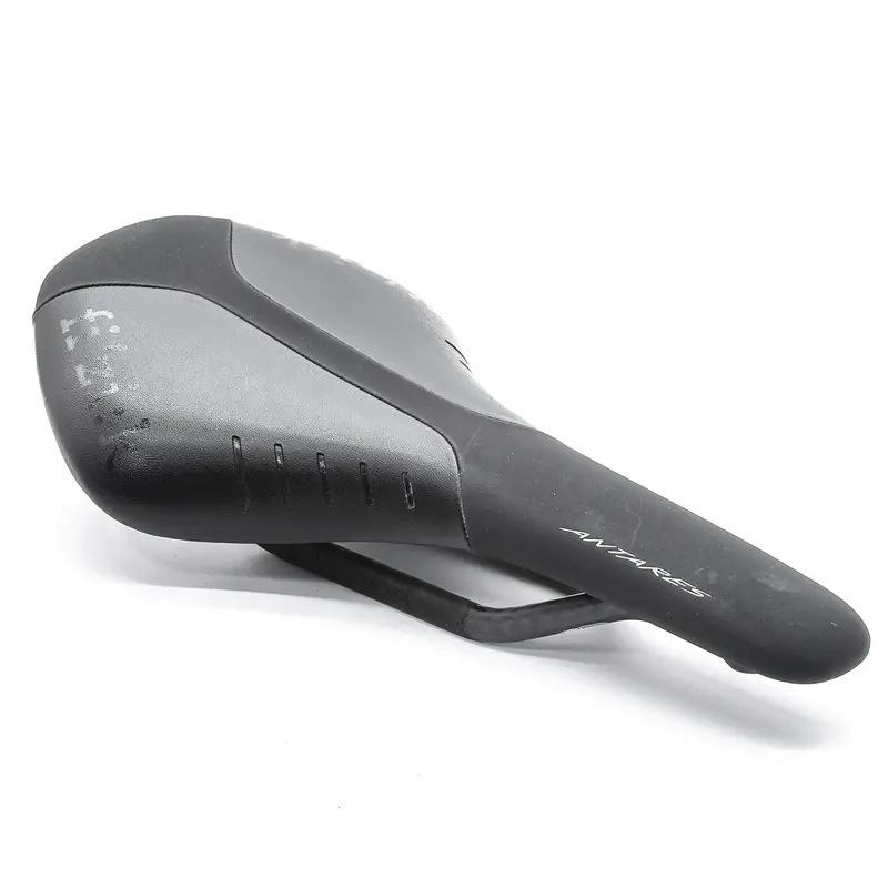 Fizik Antares R1 Braided Carbon Rails Road Bike Saddle - 140Mm 1