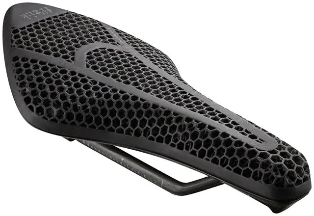 Fizik Transiro Aeris Short Distance R1 Adaptive Saddle - Carbon, 135Mm, Black 1