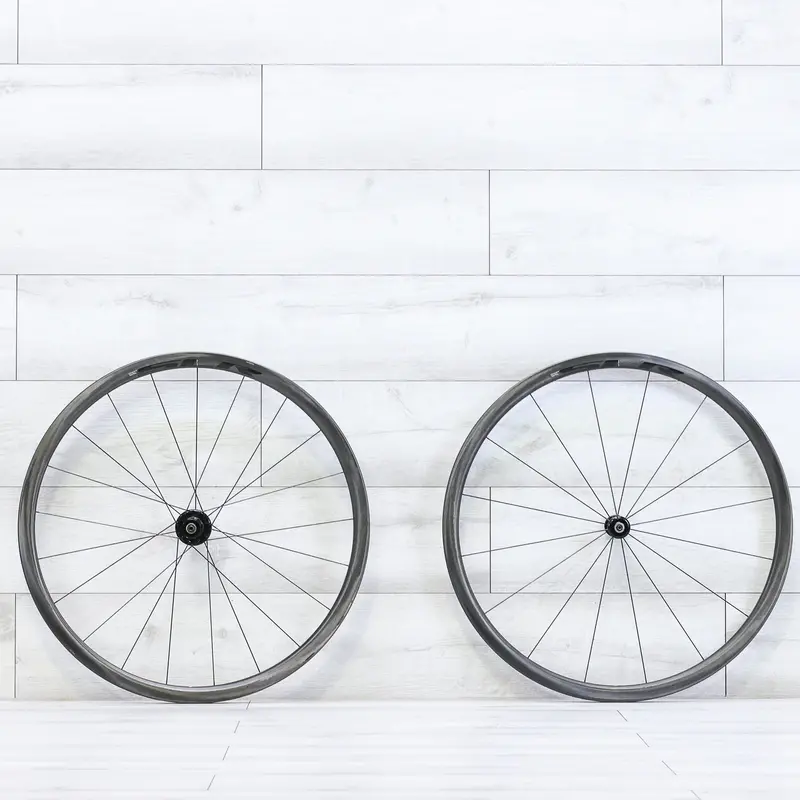Giant Slr 1 Carbon Fiber Rim Brake Wheelset - 700C, Rim Brake, Hg 11-Speed 1