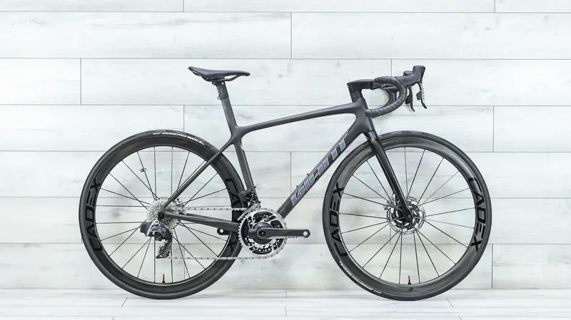 Giant Tcr Advanced Sl Disc 0 Red Road Bike - 2023, Small 1