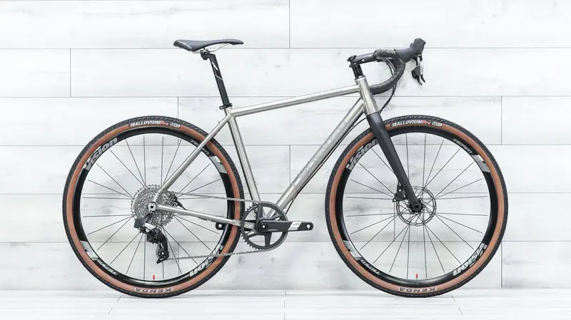 Lynskey Gr300 Axs Titanium Gravel Bike - 2023, Medium 1
