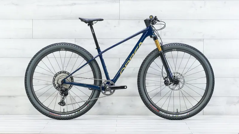 Orbea Alma M Pro Mountain Bike - 2022, Small 1