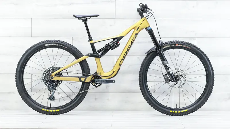 Orbea Rallon M10 Mountain Bike - 2023, Medium 1