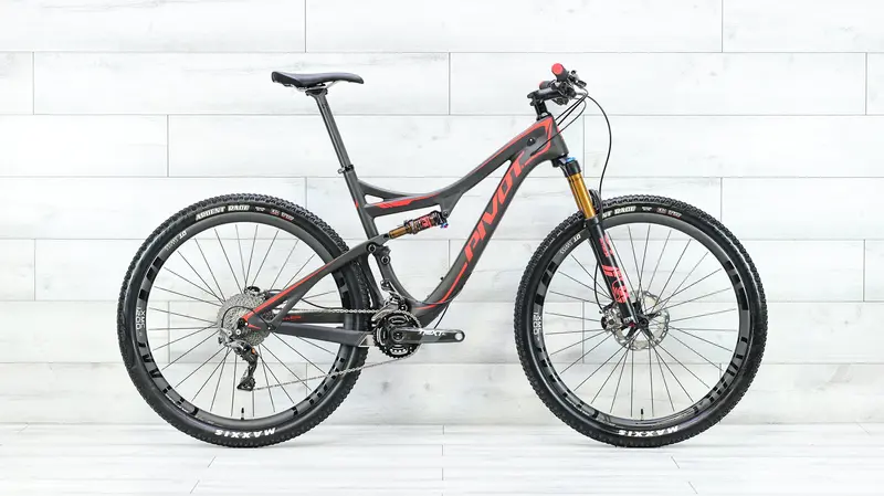 Pivot Mach 429 Sl Carbon Team Xtr Mountain Bike - 2018, Large 1
