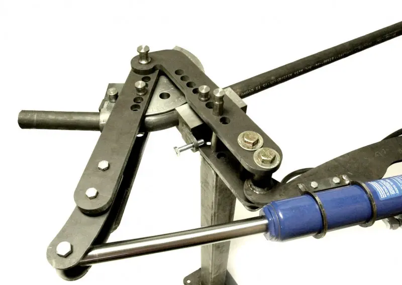 Plieuse Cintreuse Air/Hydraulique 1