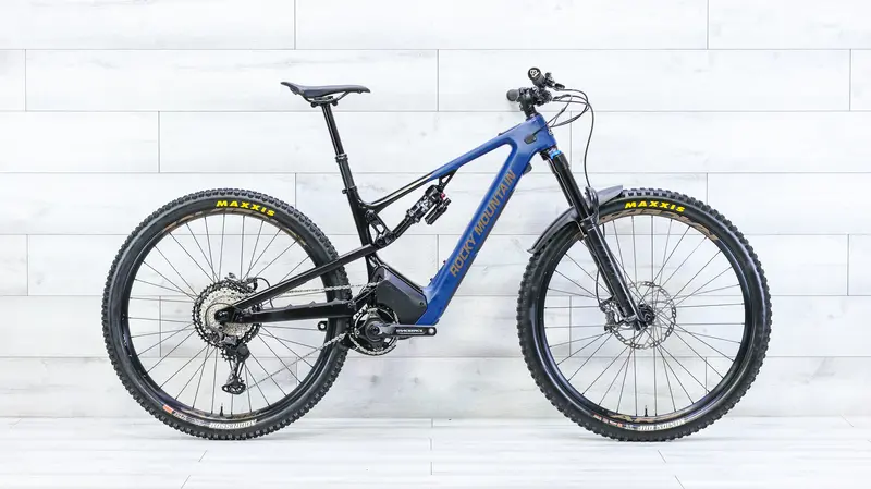 Rocky Mountain Instinct Powerplay Carbon 70 Mountain E-Bike - 2023, Medium 1