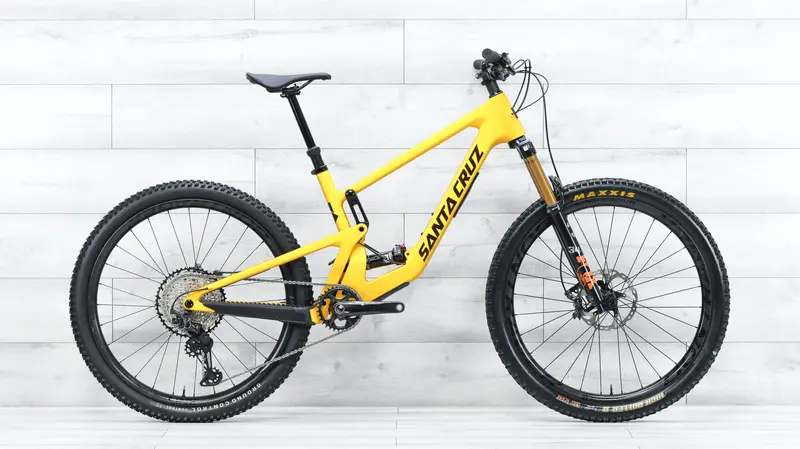Santa Cruz 5010 Xt Carbon C Mountain Bike - 2022, Medium 1