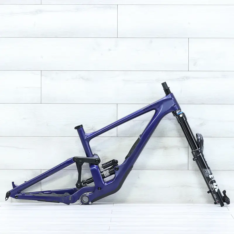 Specialized Enduro Mountain Bike Frameset - 2023, Medium (S3) 1