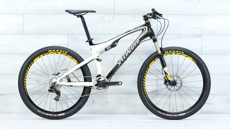 Specialized Epic Expert Carbon Evo R Mountain Bike - 2011, Medium 1