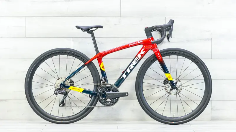 Trek Domane Slr 7 Gen 4 Road Bike - 2024, 47Cm 1