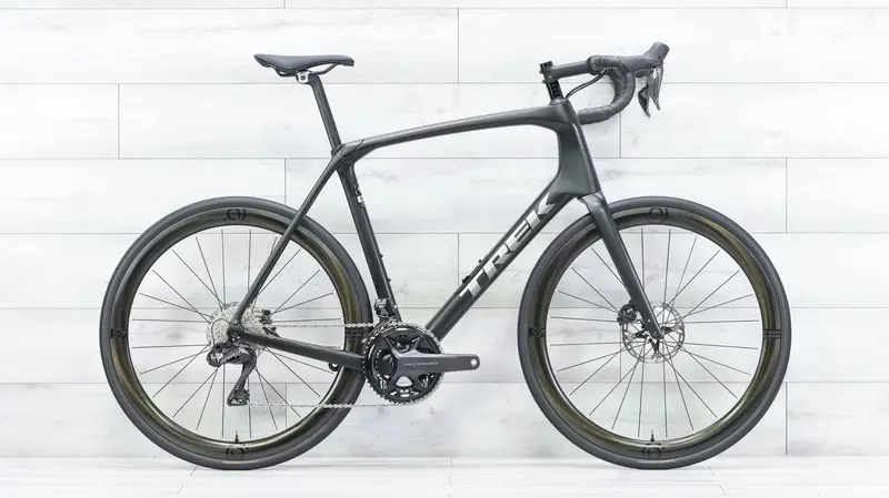 Trek Domane Slr 7 Gen 4 Road Bike - 2024, 62Cm 1