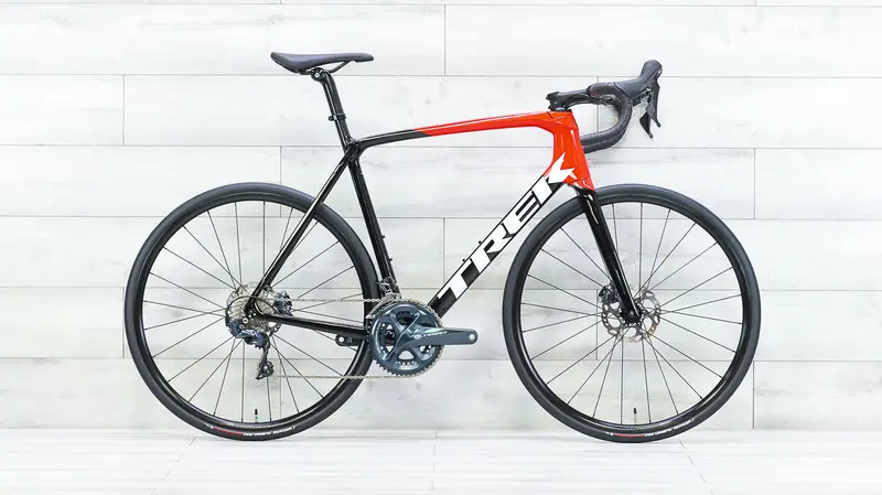 Trek Emonda Sl 6 Disc Road Bike - 2022, 60Cm 1