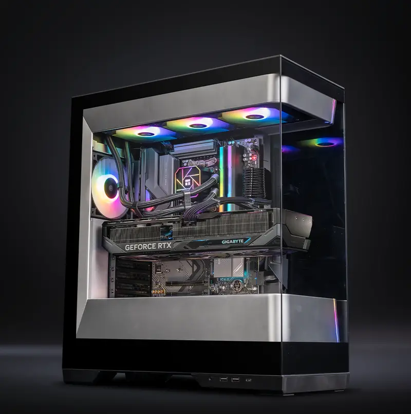 Ultimate : Amd X3d 2 / Ryzen 7 7800X3d + Geforce Rtx 5090 1